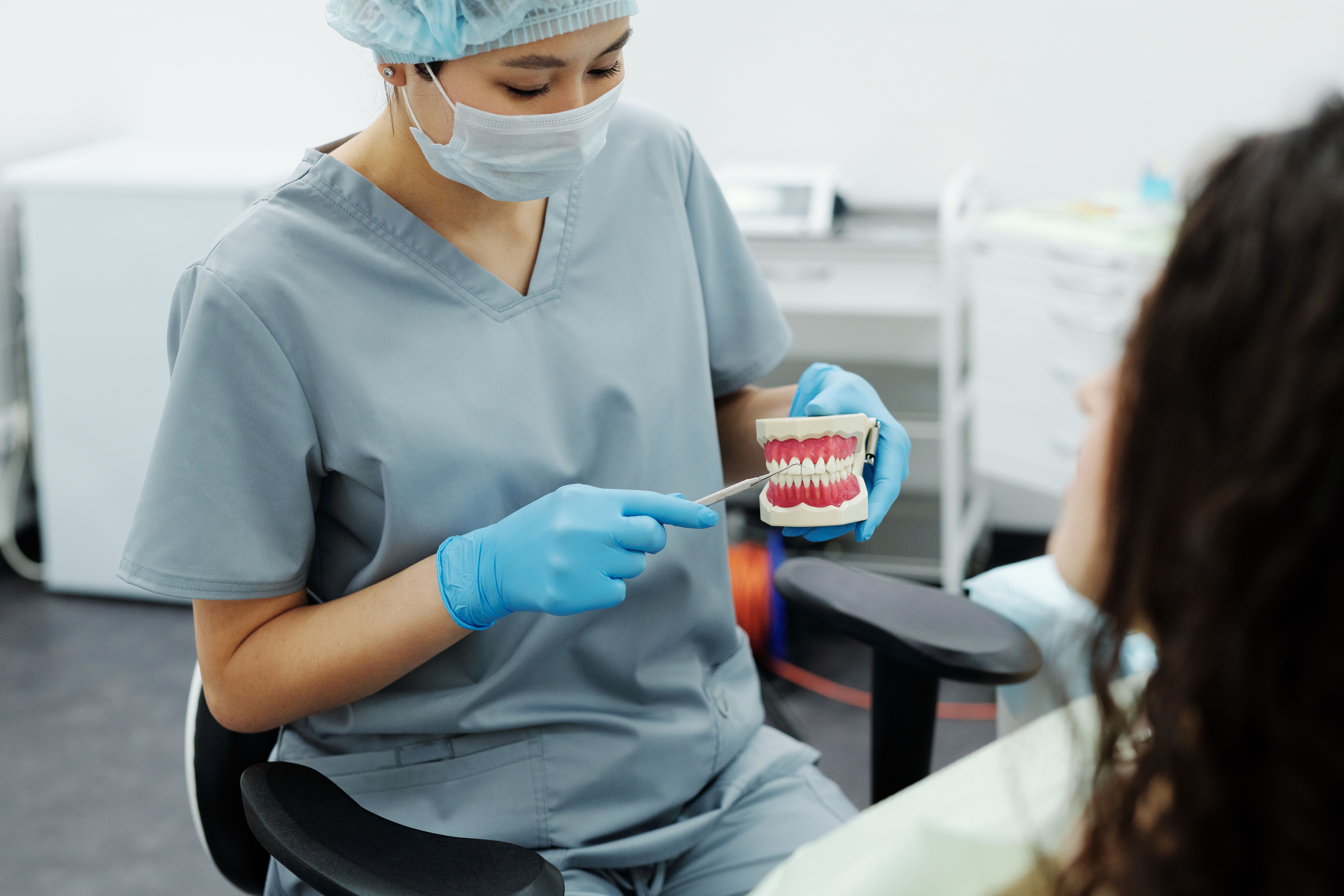 Who Is a Good Candidate for Dental Implants